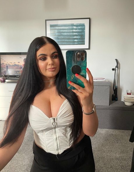 taylorxoxox ホットなモデル 画像