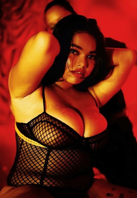 curvymoanaaa ホットモデル ギャラリー