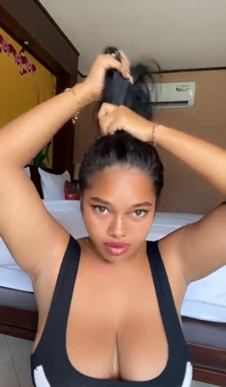 curvymoanaaa アートポルノスター 写真