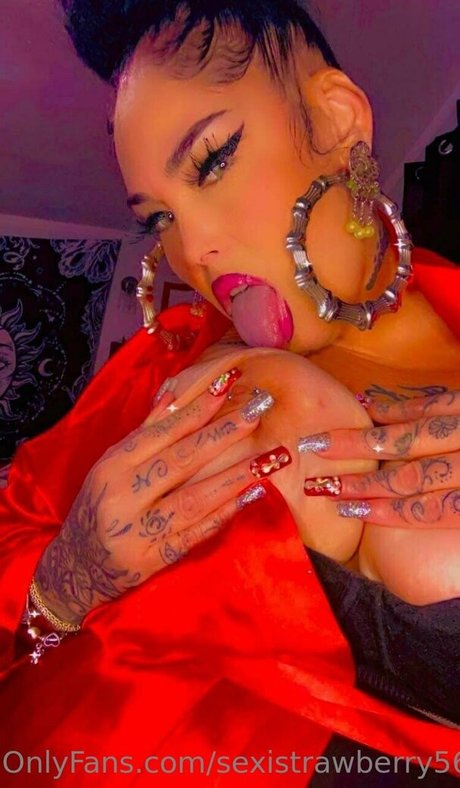 太った足のOnlyFans セクシーヌード アーカイブ