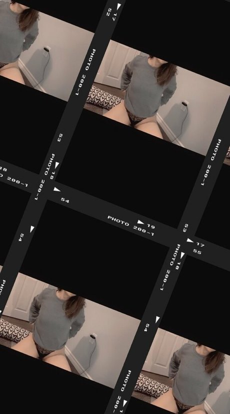 realcanadaali エロティック女優 画像