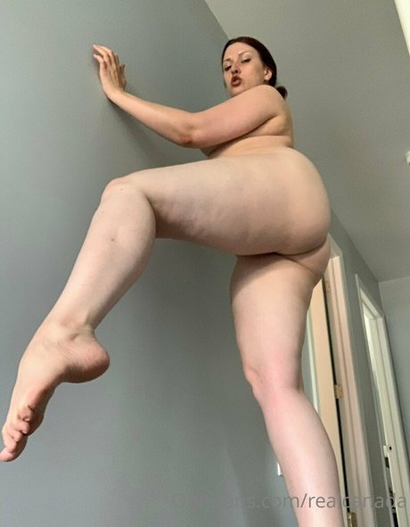 realcanadaali ポルノスター 高品質 ギャラリー