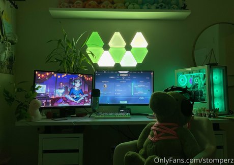 stomperz スター xxx 画像