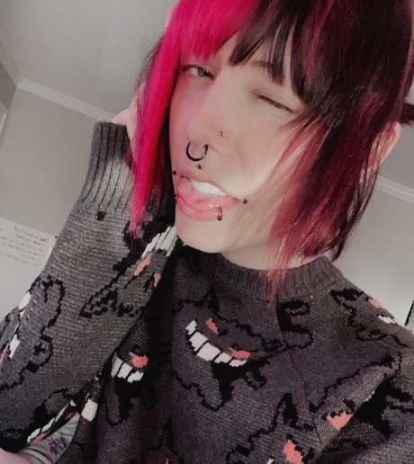 Dietlust アダルトモデル 写真