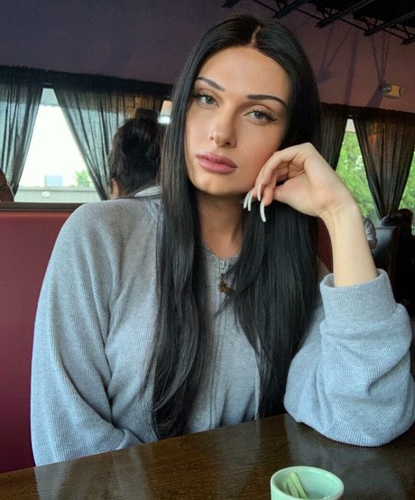 Tsmissmara ポルノスター トップ 写真