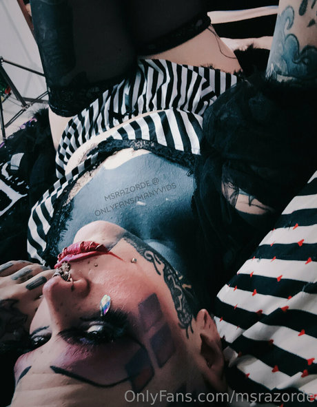 ニューハーフアナルOnlyFans セクシーヌード 写真