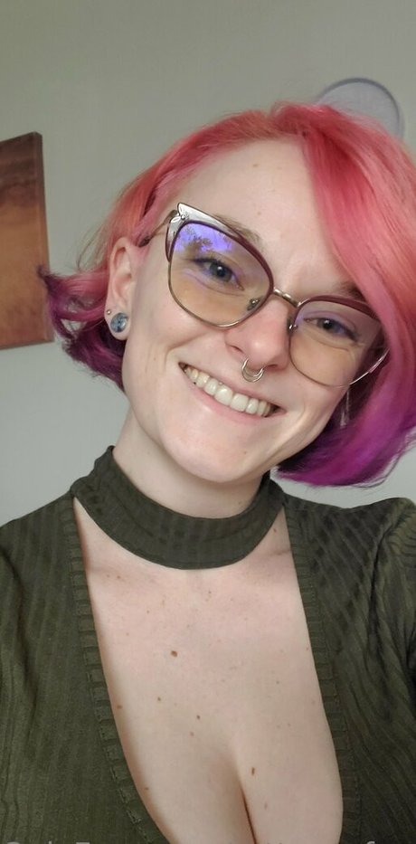 パウグプリンセスOnlyFans えろた 写真