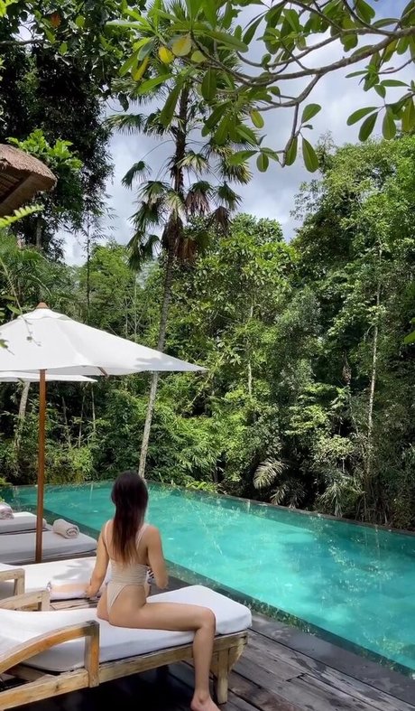 Ella Grace Cervetto エロティックなスター 画像