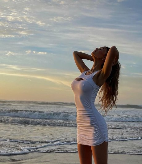 黒人ママオンリーファンズ 無料ヌード 写真