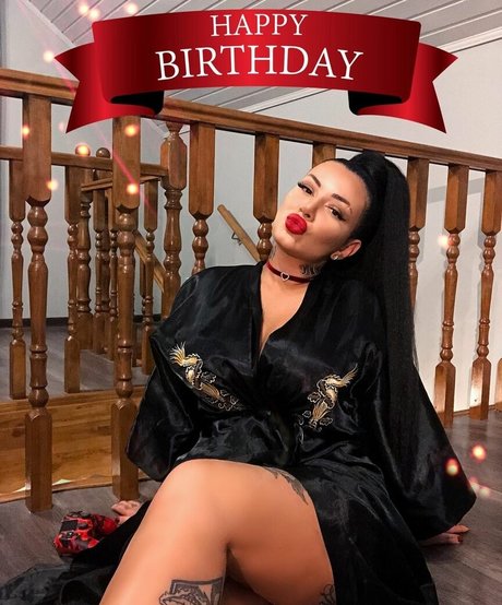 熟女メガネOnlyFans ポルノグラフィック ギャラリー