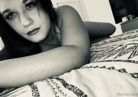 Hanna Lake セクシーなスター アーカイブ