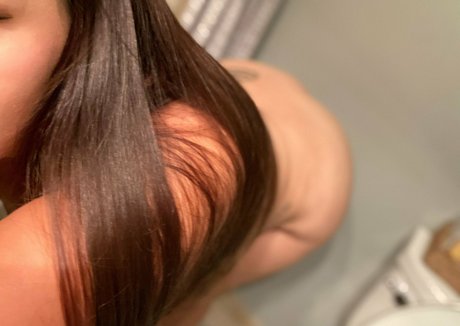 ウェブカメラ オンリーファンズ アートxxx 写真