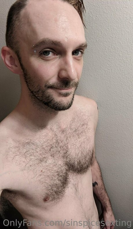 熟女クーガーオンリーファンズ アダルト 写真