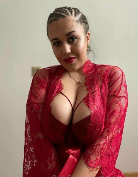 有名なゲイのオンリーファンズ ホット裸 写真