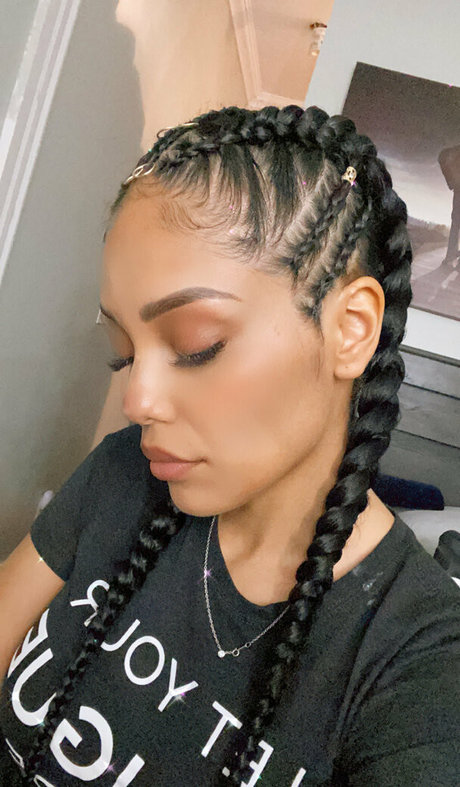 nina morelo ヌードスター 画像