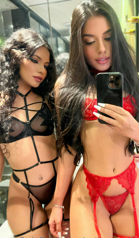 セクシーな黒人オンリーファンズ セクシーヌード 写真