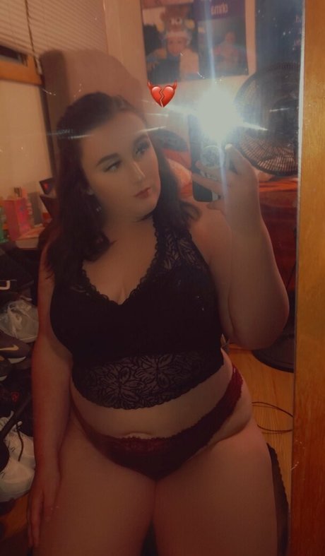 背が高くて巨乳のOnlyFans ベスト 画像