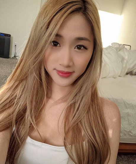 Yougelly アートポルノスター 画像