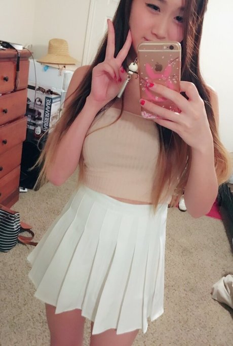 Yougelly ポルノスター トップ ギャラリー