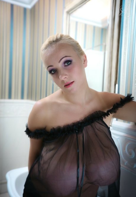 ポニーテールオンリーファンズ HD 写真