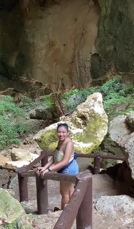 フィットネスインフルエンサーオンリーファンズ 無料セックス アーカイブ