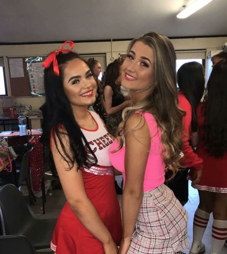 Laura Brophy トップスター アーカイブ