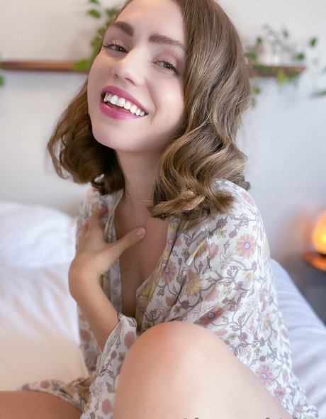 ティーンの手コキOnlyFans 無料ポルノ 画像