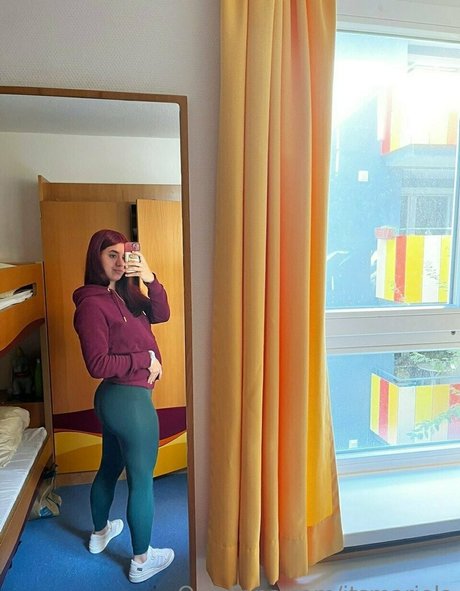 itsmariela アダルトスター 写真