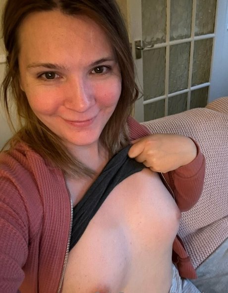 フィットネス xxx onlyfans 裸 画像