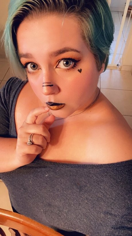 トゥインクスオンリーファンズ セクシーxxx ギャラリー