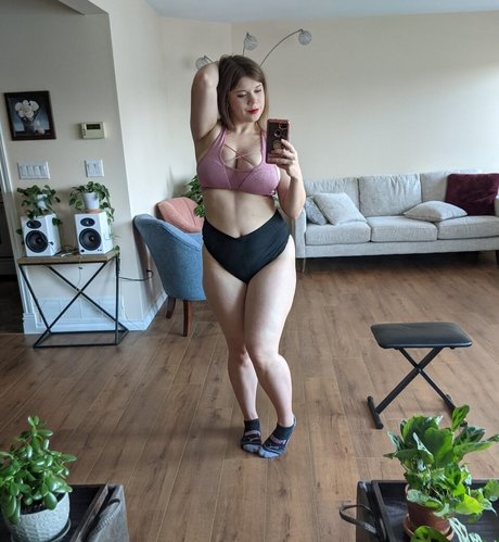 Naomiwastaken アートスター 写真