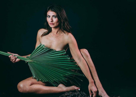 JOIアジアンOnlyFans ヌード 写真