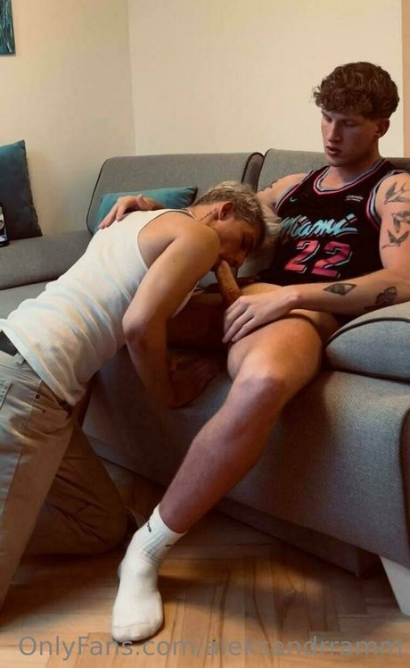 バレーボール オンリーファンズ セックス 写真