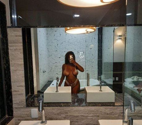 Gabi Balestrini かわいいスター 画像