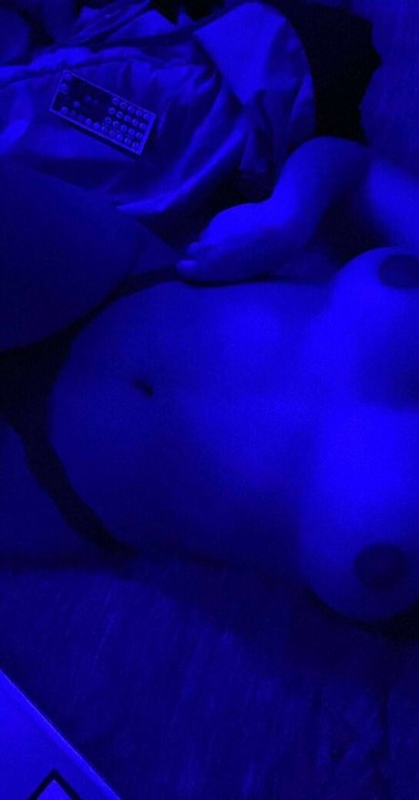 50歳以上のオンリーファンズ 無料裸 ギャラリー