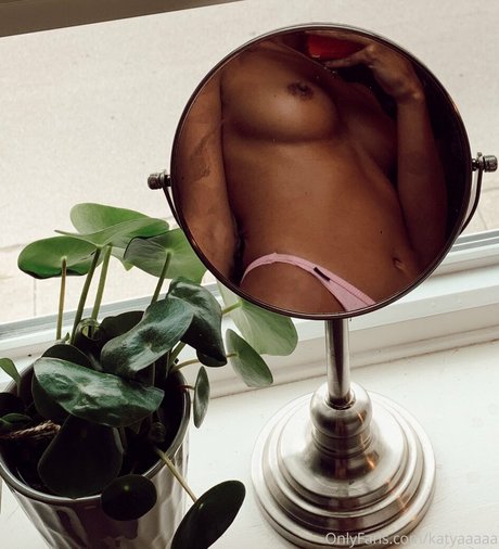 kathiana 無料スター 写真