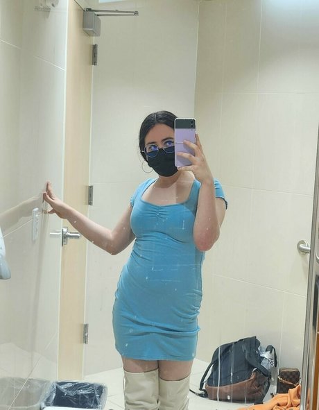 yourlocalfuta トップポルノスター 写真