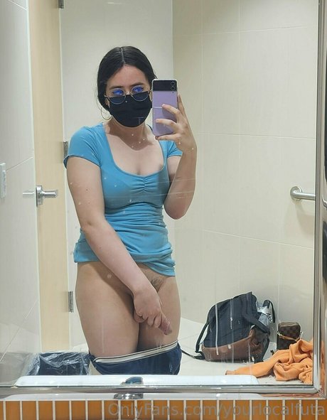 巨大な天然おっぱいオンリーファンズ 美しいポルノ 画像