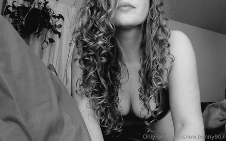 snow bunny907 ポルノスター xxx アーカイブ