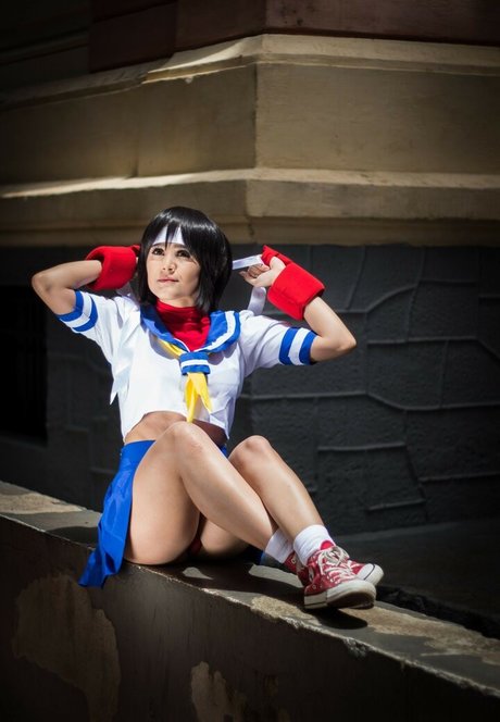 フェイシャルオンリーファンズ ホット 画像