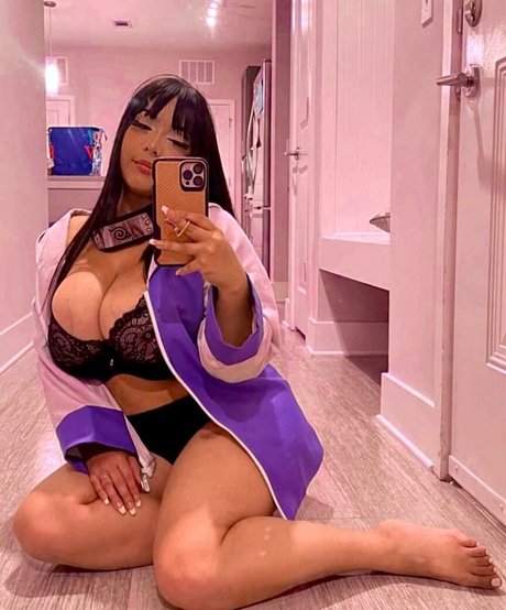 フェイシャルオンリーファンズ アダルト 写真