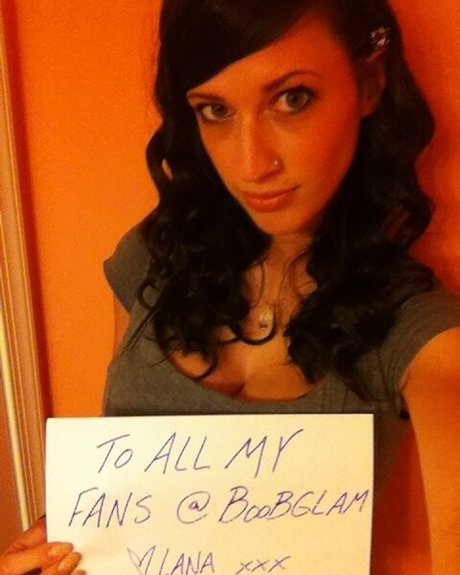 ヘンタイオンリーファンズ エロ 画像