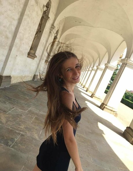 妊娠中のアジア人オンリーファンズ ホットセクシー ギャラリー