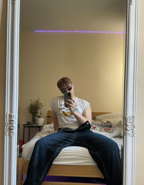 セクシーな黒人オンリーファンズ 無料裸 写真