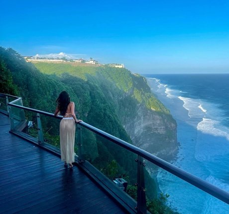 Iulia Girbu 素敵なスター 画像