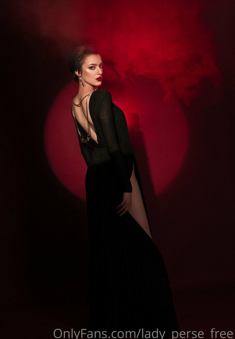 lady perse free スター ヌード ギャラリー