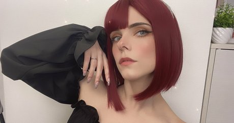 Grashie ポルノスター アート アーカイブ