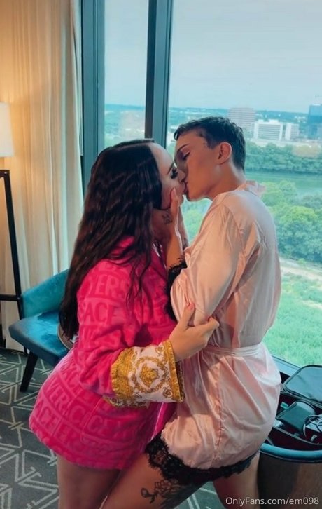 em098 ポルノスター パーフェクト 写真