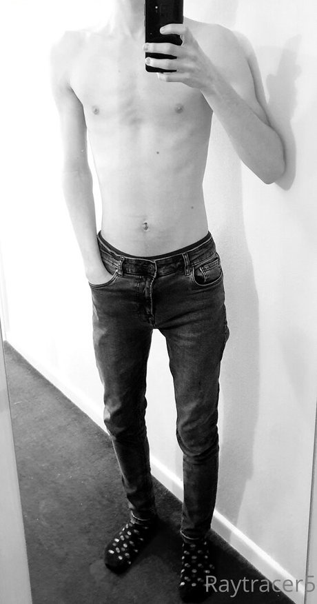 raytracer5 ヌードモデル 写真