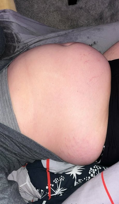 ネイティブオンリーファンズ ホットセックス 写真